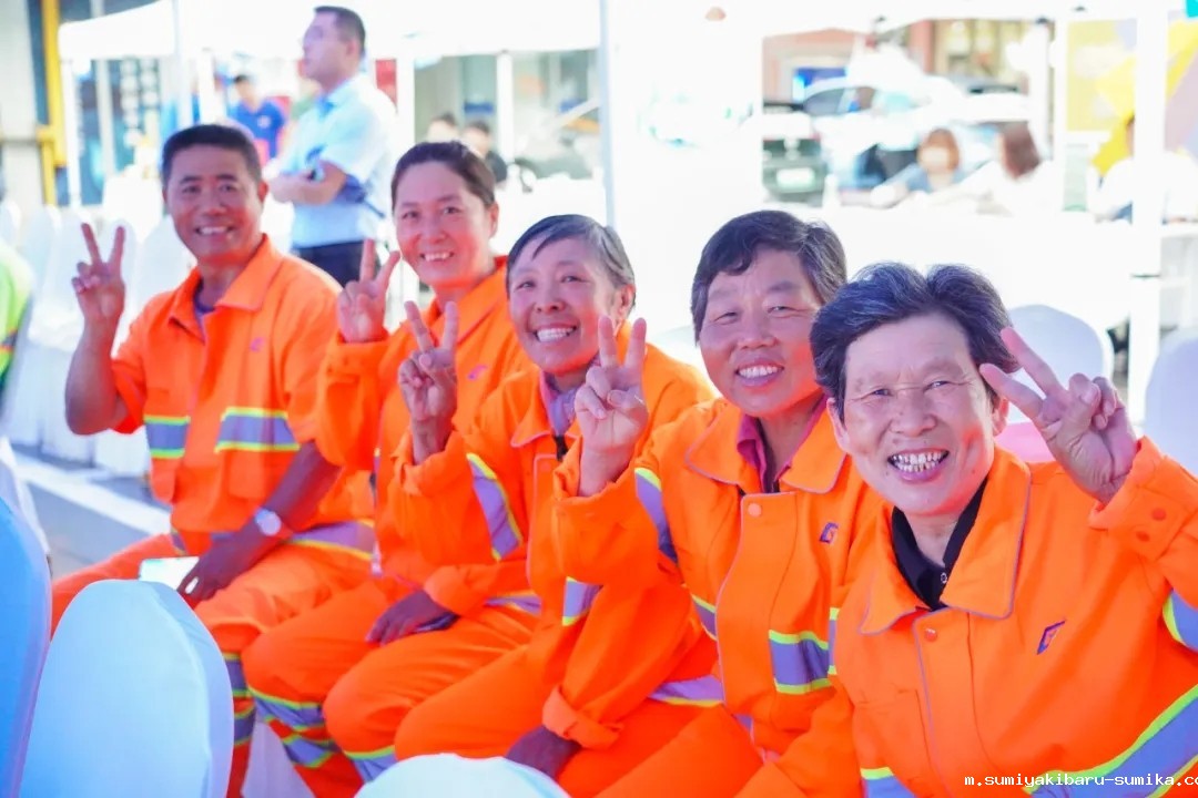 西海岸新区市民“一家亲”小程序3.0版发布仪式在瑞源繁花里街区成功举办 西海岸新区市民“一家亲”小程序3.0版发布仪式在瑞源繁花里街区成功举办