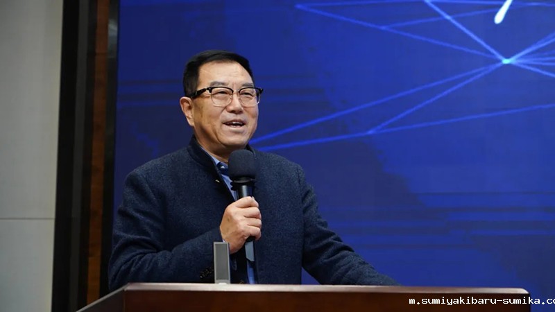 融智迭变 聚势拓新丨智慧产业集团2025年创新发展启动大会顺利召开